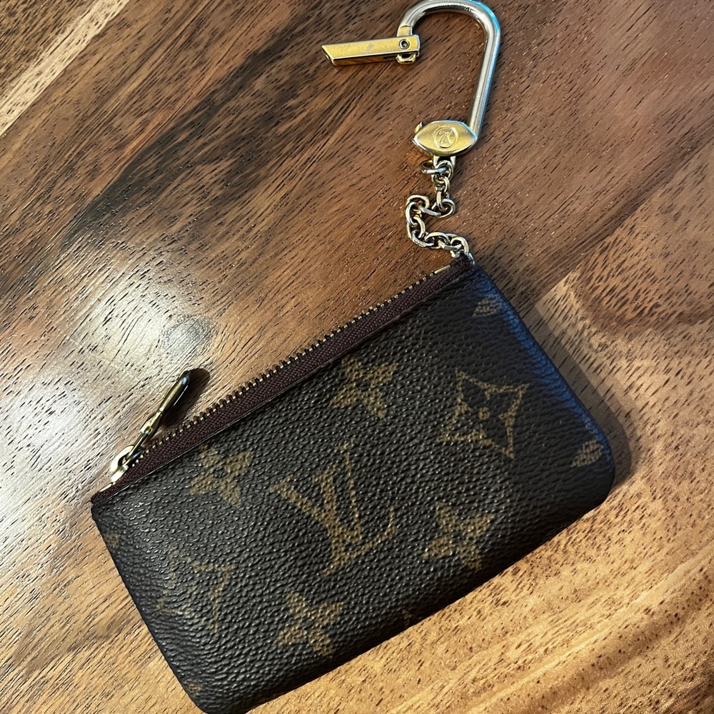 LV wallet keychain
